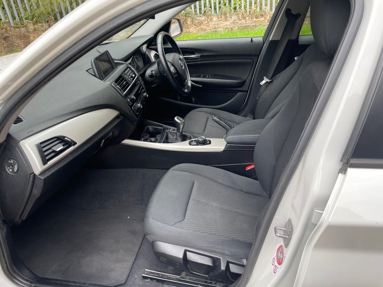 2015 BMW 1 Series 116d SE 5dr HATCHBACK Diesel Manual