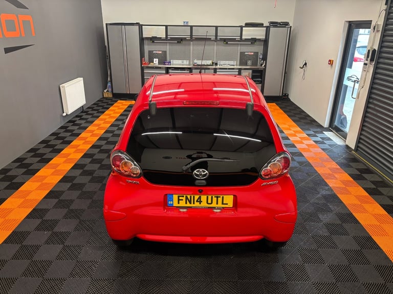 2014 Toyota AYGO 1.0 VVT-i Move with Style 5dr HATCHBACK Petrol Manual