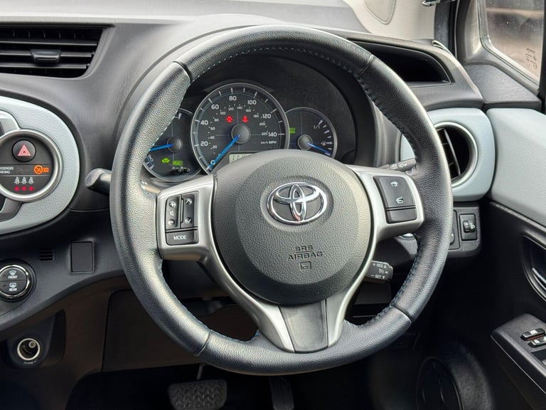  Toyota Yaris 1.5 VVT-h T Spirit CVT Euro 5 5dr Petrol/Electric Hybrid Automatic