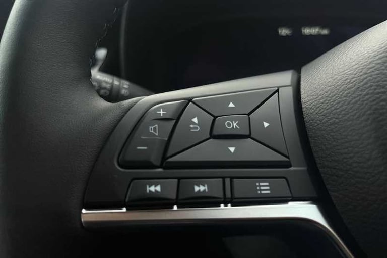 2025 Nissan Juke 1.0 DIG-T TEKNA 5DR Hatchback Petrol Manual