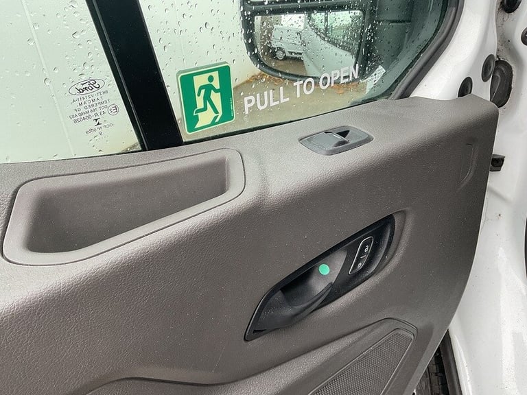 2019 Ford Transit 460 EcoBlue Leader 17 Seat Minibus Minibus Diesel Manual