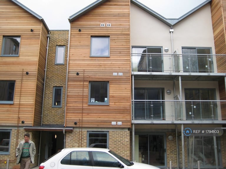 1 bedroom flat in Quayside Drive, Colchester, CO2 (1 bed) (1794103