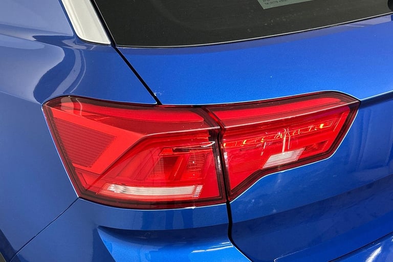 2019 Volkswagen T-Roc 1.5 TSI EVO Design 5dr HATCHBACK PETROL Manual