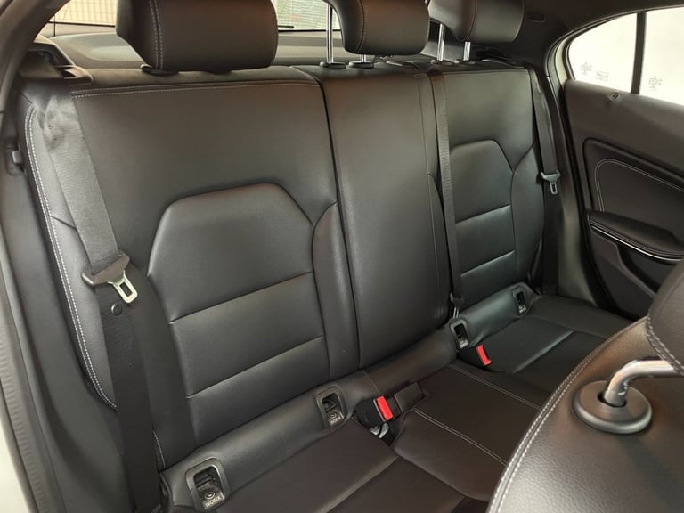 2017 Mercedes-Benz A-Class 2.1 A200d Sport (Premium Plus) Hatchback 5dr Diesel 7G-DCT Euro 6 (s/s...