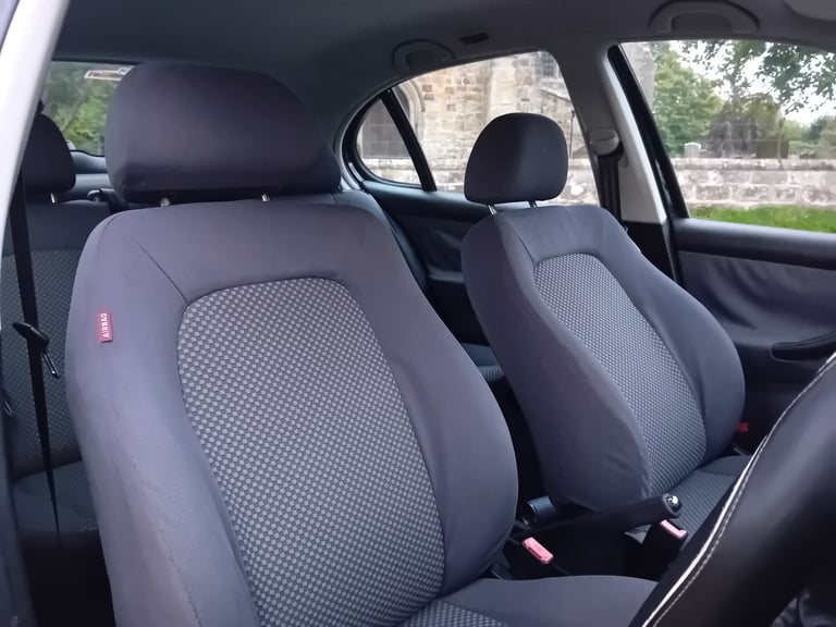 Seat, LEON, Hatchback, 2005, Manual, 1597 (cc), 5 doors