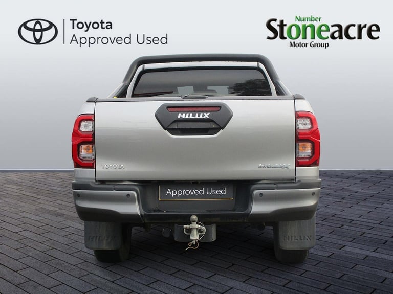 2023 Toyota Hilux 2.8 D-4D Invincible X Pickup Double Cab 4dr Diesel Auto 4WD Euro 6 (s/s) (2 Die...