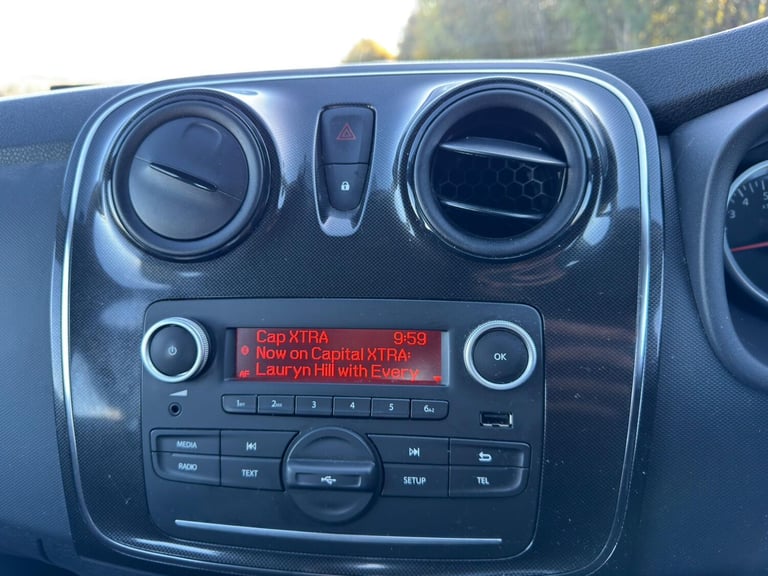 2017 Dacia Sandero 1.0 SCe Ambiance Hatchback 5dr Petrol Manual Euro 6 (75 ps) Hatchback Petrol M...