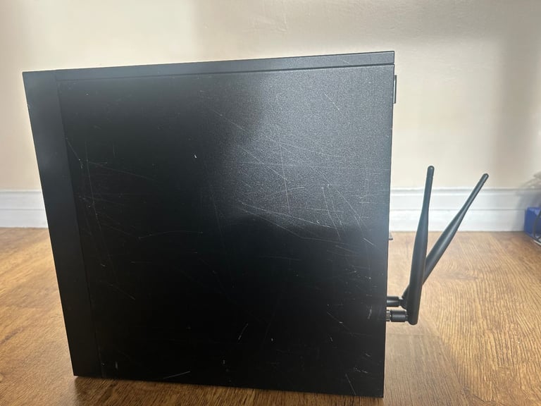 Dell Precision 3630 Intel i7 8700 (6-Core) AMD Radeon Pro WX 4100 1TB NVMe WiFi 6 BT 16GB RAM