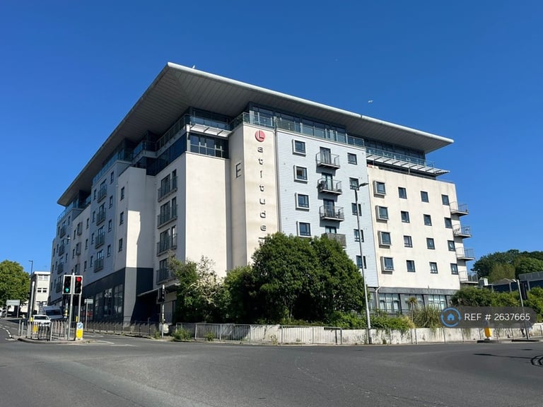 1 bedroom flat in Albert Road, Plymouth, PL2 (1 bed) (#2637665)