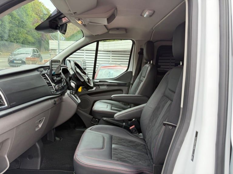 Ford Transit Custom 2.0 EcoBlue 320 Motion R Low Roof D/Cab Limited Van Auto