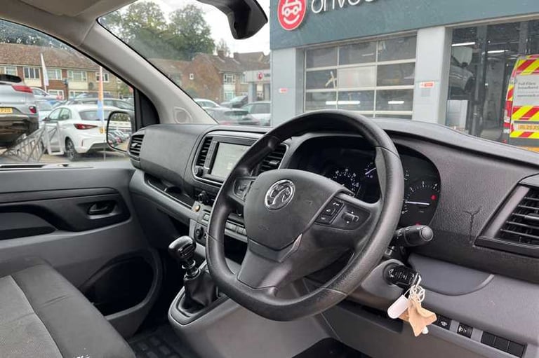 2022 Vauxhall Vivaro 1.5 Turbo D 2900 Dynamic Panel Van 6dr Diesel Manual L1 H1 Euro 6 (s/s) (10 ...