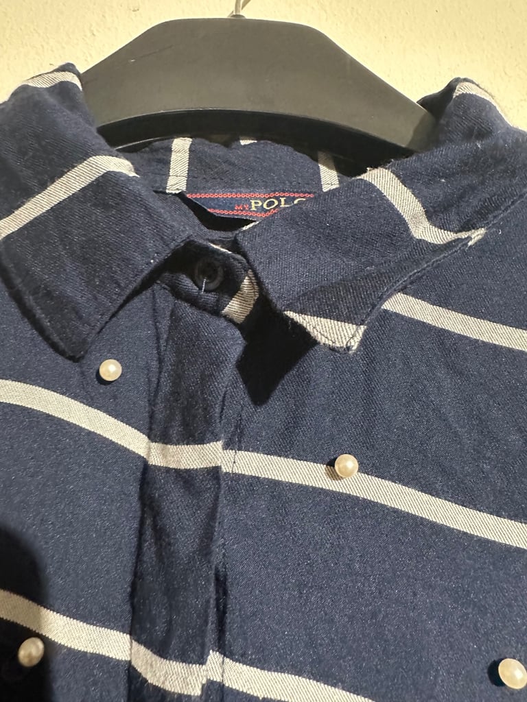 Shirt women.  Size l