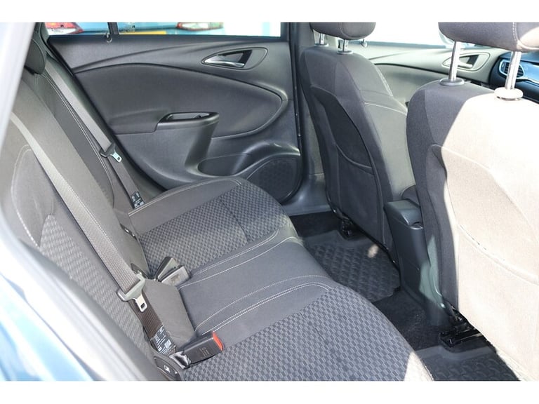 2017 Vauxhall Astra i Turbo SRi Estate Petrol Manual