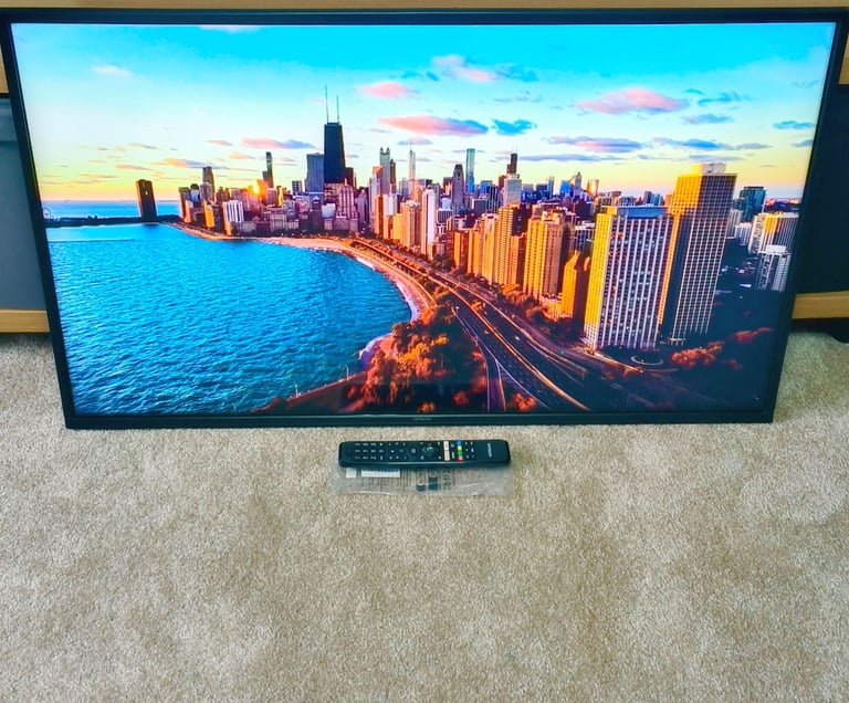 Hitachi 43 inch 4K HDR+ Smart TV Dolby Vision Android All the best APPS 