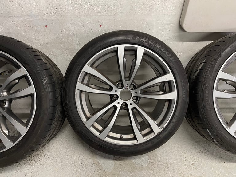 BMW X6/X5 wheels with tyres