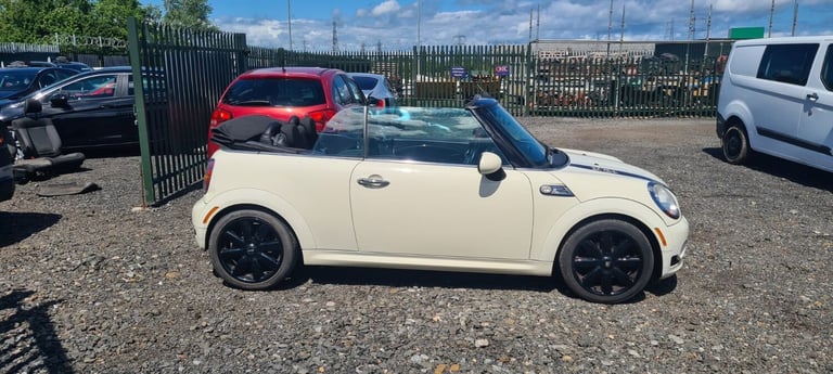 2010 MINI Convertible 1.6 Cooper [122] 2dr CONVERTIBLE Petrol Manual