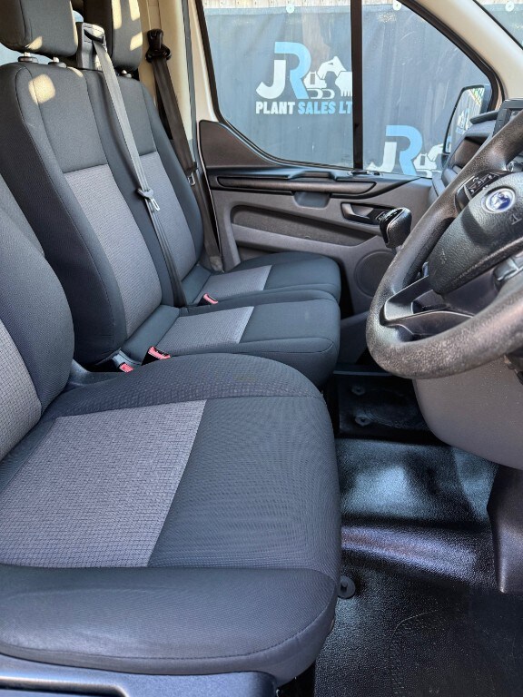 2020 Ford Transit Custom 2.0 EcoBlue 105ps Low Roof D/Cab Leader Van PANEL VAN DIESEL Manual