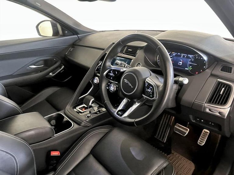 2022 Jaguar E-Pace 1.5 P300e 11.5kWh R-Dynamic SE Auto AWD Euro 6 (s/s) 5dr Automatic SUV Hybrid ...