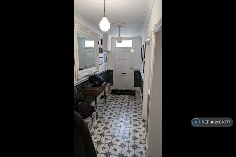 1 bedroom in Balls Pond Road, London, N1 (#2684377)