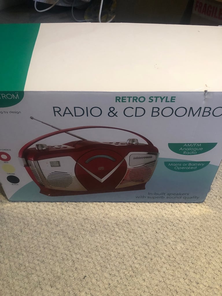 image for Red retro radio/ cd boom box 