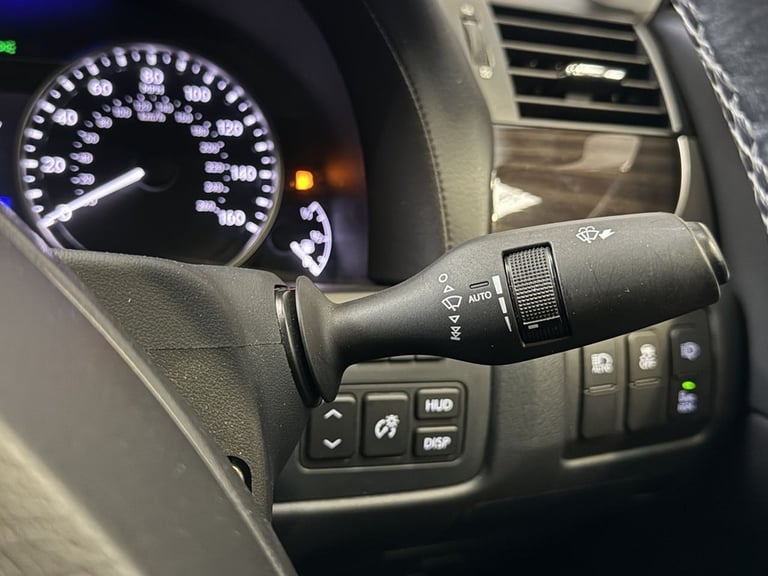 2015 Lexus GS 2.5 300h Premier Saloon 4dr Petrol Hybrid CVT Euro 5 (s/s) (223 ps) Saloon PETROL/E...