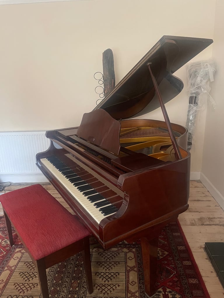 SOLD Baby grand piano. 