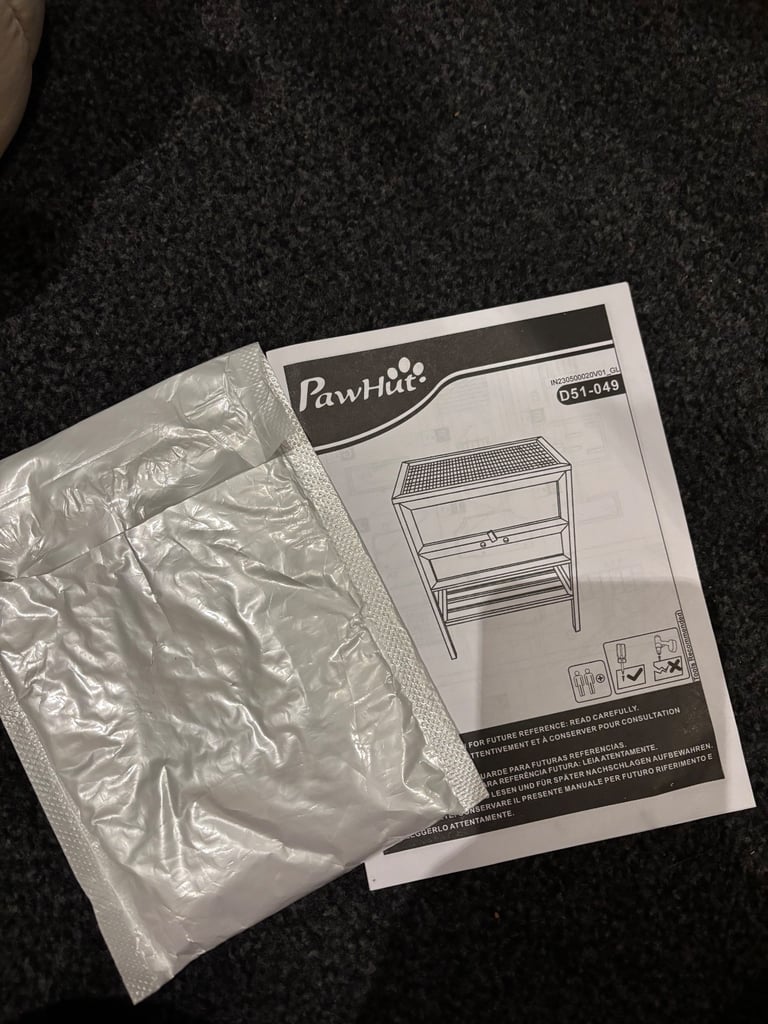 Paw hut hamster cage 