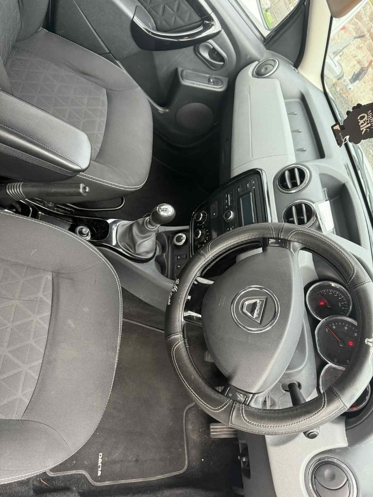 Dacia, DUSTER, Hatchback, 2015, Manual, 1461 (cc), 5 doors