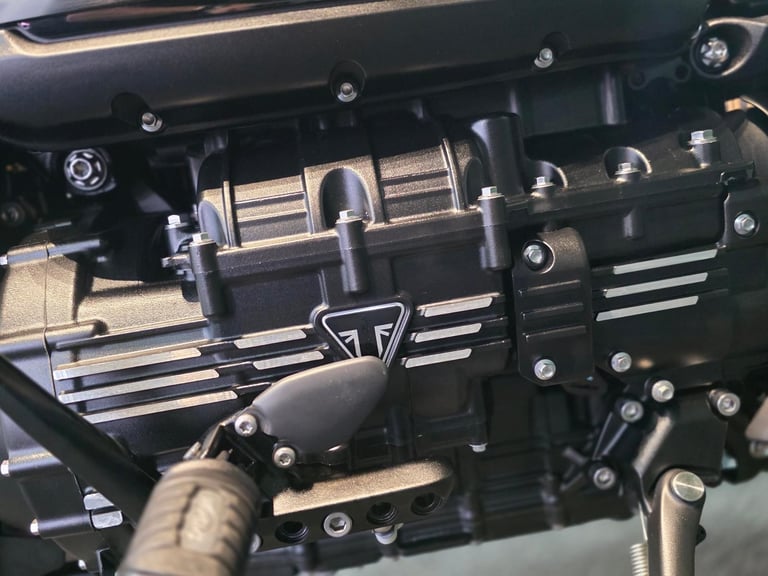 2024 TRIUMPH ROCKET GT 2500cc STORM EDITION 
