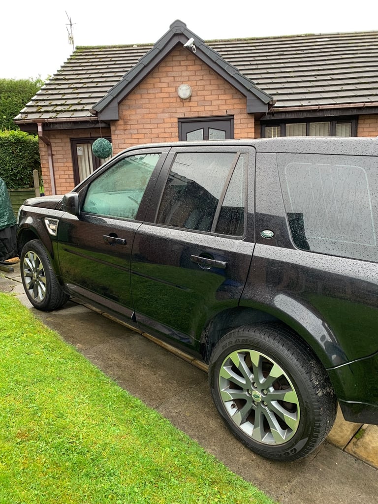 Land Rover, FREELANDER, Estate automatic, 2013, Other, 2179 (cc), 5 doors