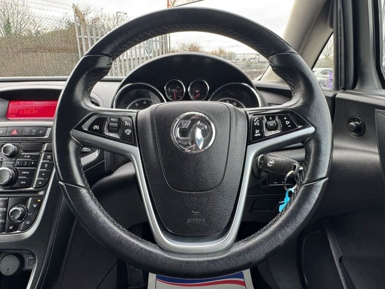 2015 15 VAUXHALL ASTRA 1.4T 16V LIMITED EDITION HATCHBACK 5DR PETROL MANUAL EURO
