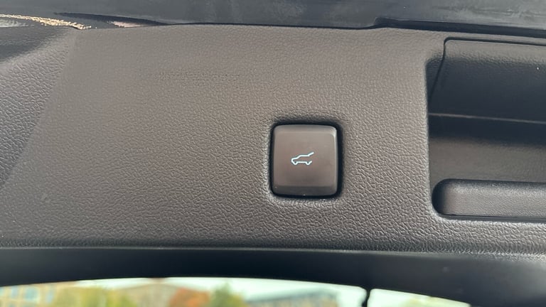 2022 Ford Kuga 2.5 FHEV ST-Line X Edition 5dr CVT HATCHBACK PETROL/ELECTRIC Automatic