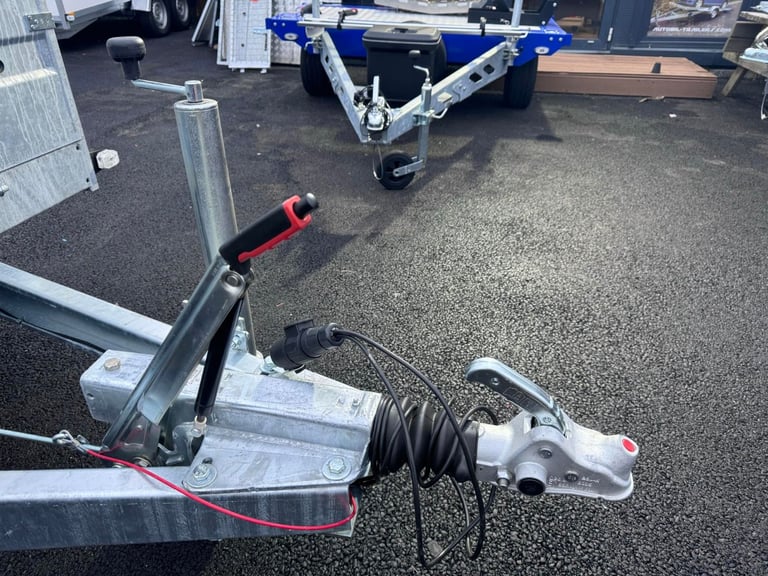 BRAND NEW 10ft X 5ft MASTER TWIN AXLE HEAVY DUTY NIEWIADOW TRAILER 40CM MESH AND LOADING RAMPS