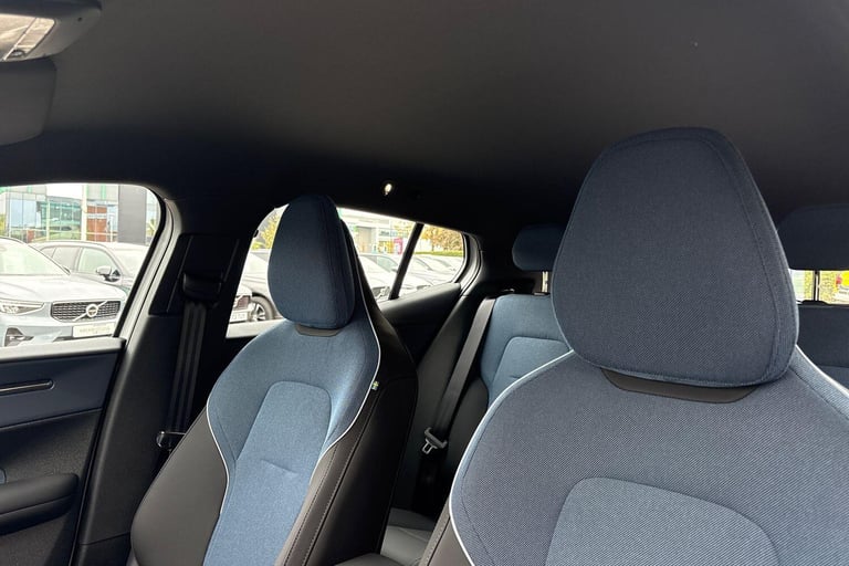 2025 Volvo EX30 Single Motor Extended Range 69kWh Plus SUV 5dr Electric Auto (272 ps) ESTATE Elec...