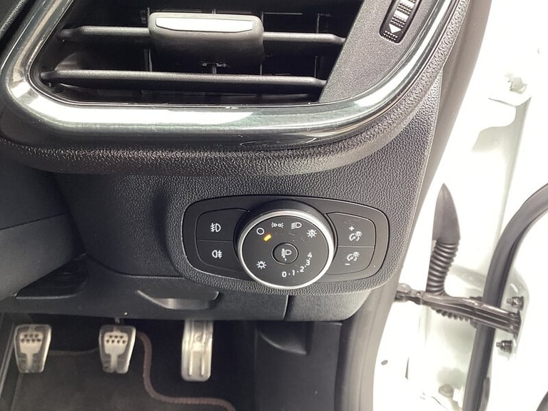 2020 Ford Fiesta Van T EcoBoost Sport Petrol A/C Euro 6 Car Derived Van Petrol Manual