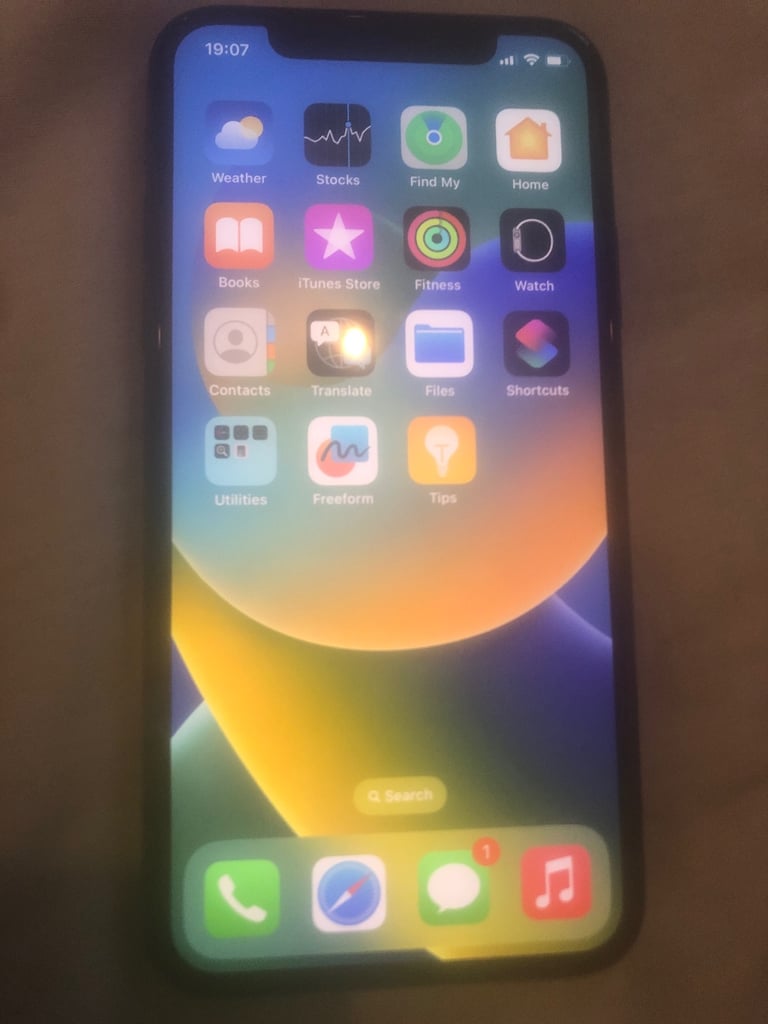 image for Apple iPhone X 256gb unlocked fully works looks nearly new 