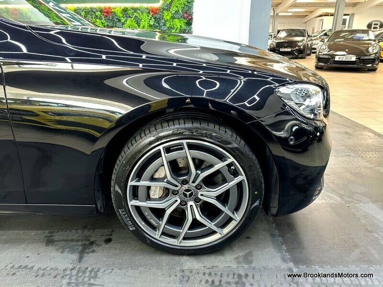 Mercedes E Class E 400 D 4MATIC AMG LINE PREMIUM [3X MERCEDES SERVICES, SAT NAV,