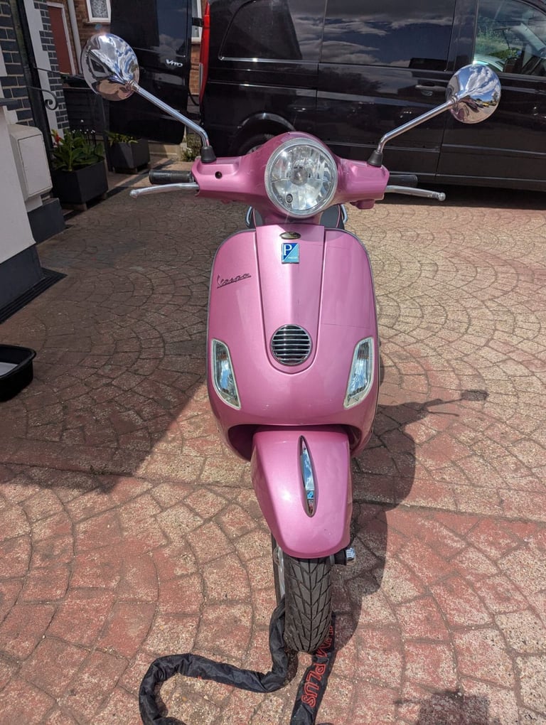 Piaggio, VESPA, 2011, 49 (cc)