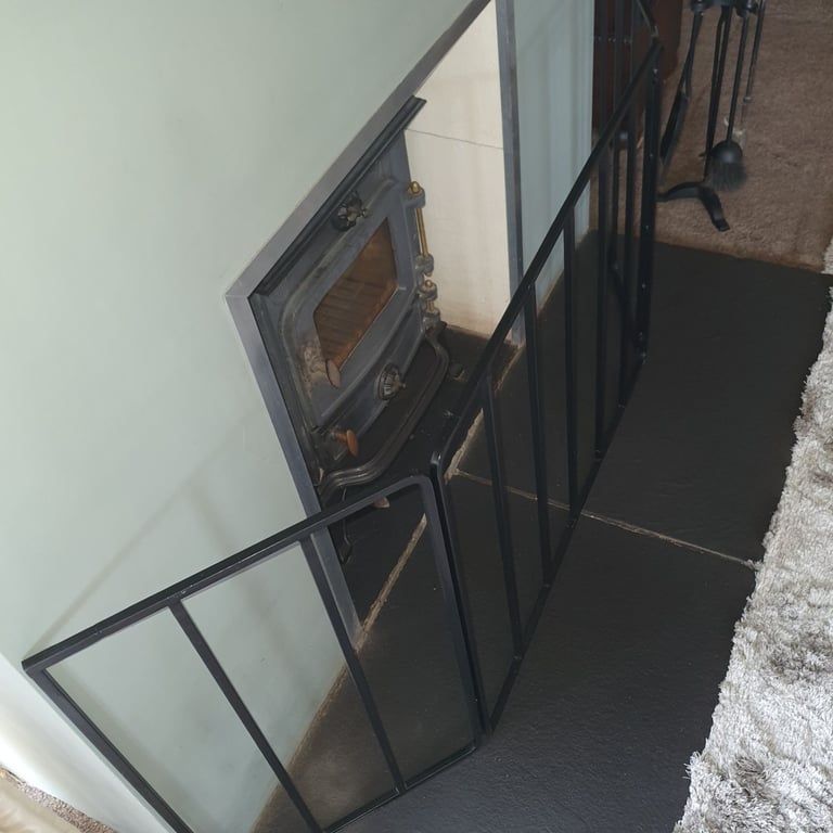 Woodburner fire guard 