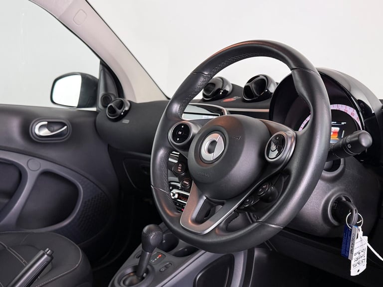 2017 smart fortwo 1.0 Prime Premium 2dr Auto COUPE PETROL Automatic
