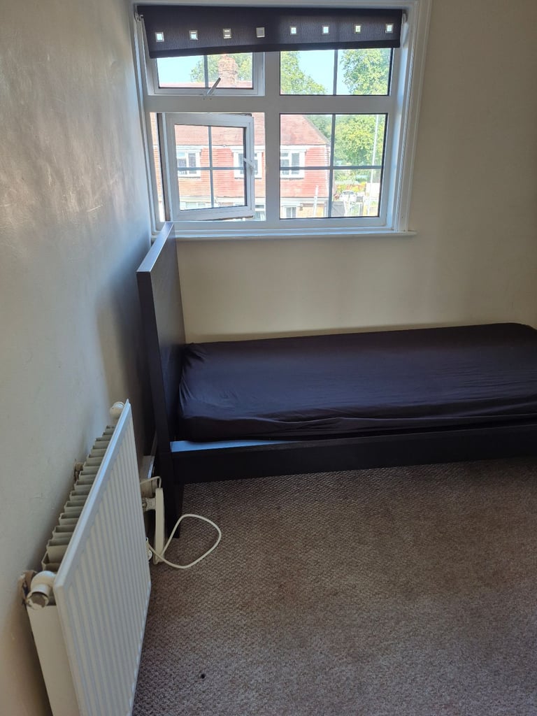 Single room all bills inc 