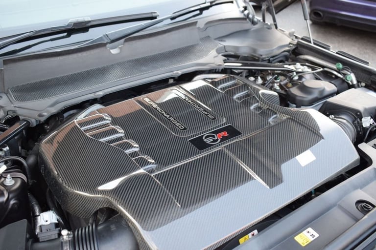 2021 62 LAND ROVER RANGE ROVER SPORT 5.0 P575 V8 SVR CARBON EDITION SUV 5DR PETR