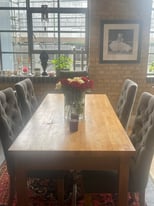 Oak 6 seater Dining Room table 