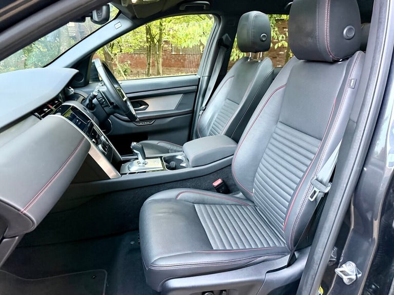 2023 Land Rover Discovery Sport 1.5 P300e R-Dynamic SE 5dr Auto [5 Seat] ESTATE PETROL/ELECTRIC A...