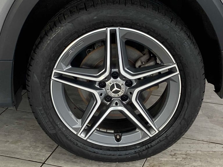 2024 Mercedes-Benz GLB 200 AMG Line Executive 5dr 7G-Tronic Estate Petrol Automatic