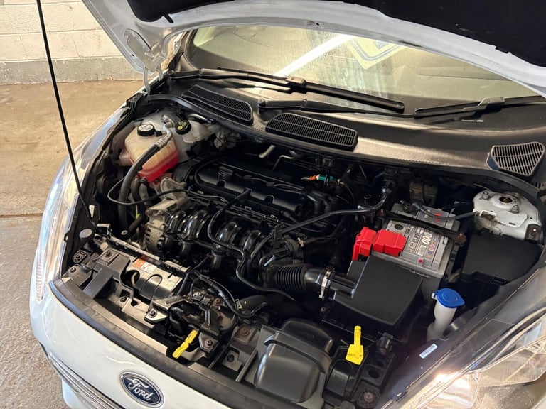 FORD FIESTA 1.25 Style 2014