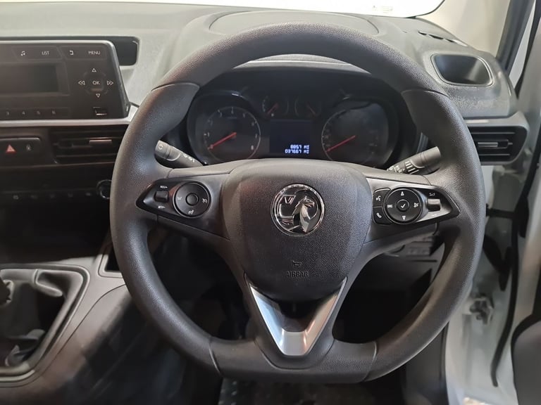 2021 Vauxhall Combo 1.5 TURBO D 2300 DYNAMIC L2 H1 100 BHP LWB Panel Van Diesel Manual