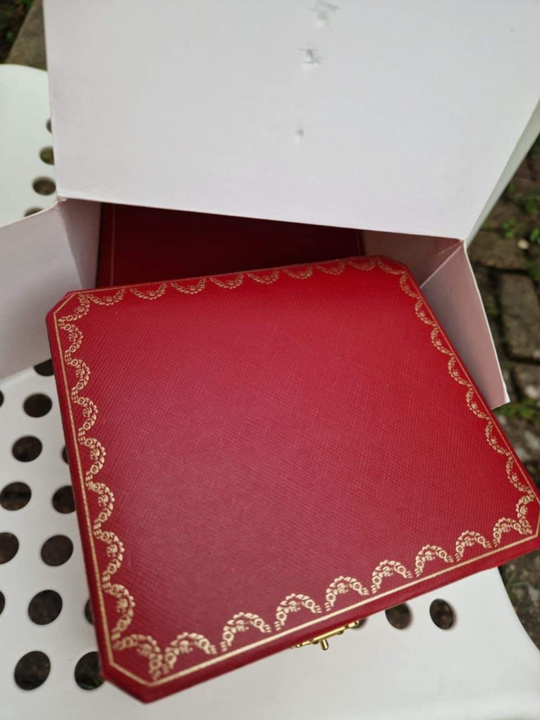 Men cartier watch super lux iced santos