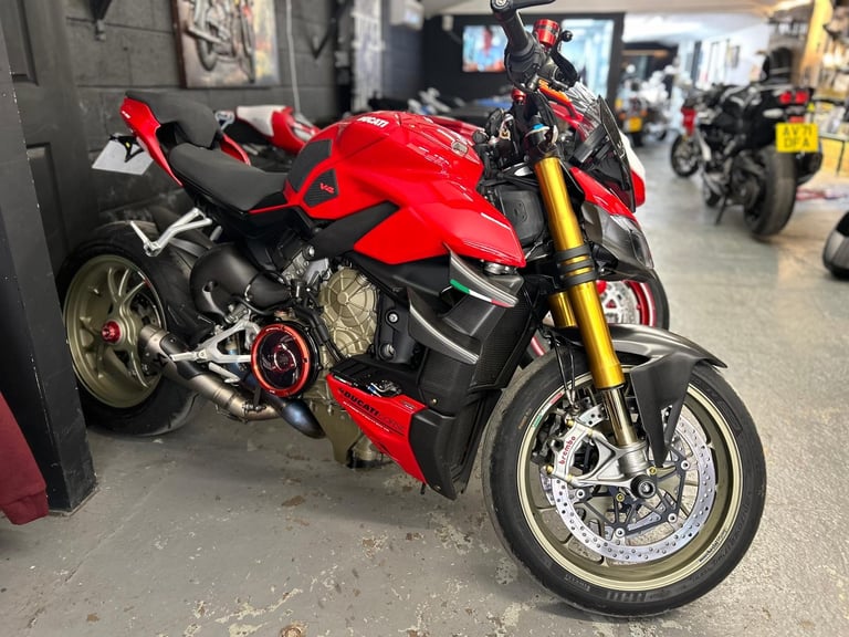 2021 Ducati Streetfighter V4S