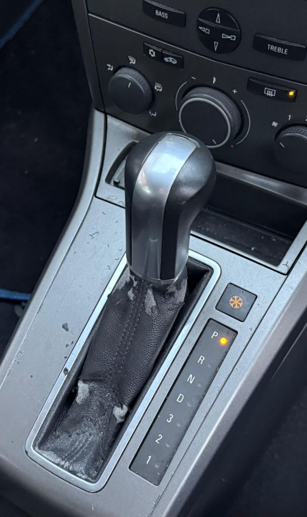 Vauxhall astra 1.8 automatic petrol